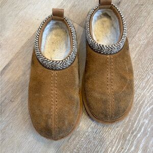 Brown Suede Slip-On Shoes- koolaburra by uggs